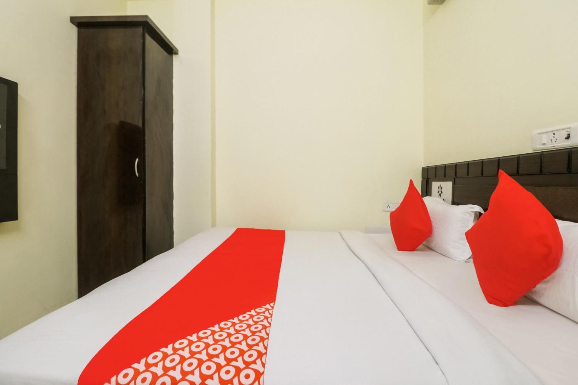 Hotel Golden Bridge Nowe Delhi Zewnętrze zdjęcie