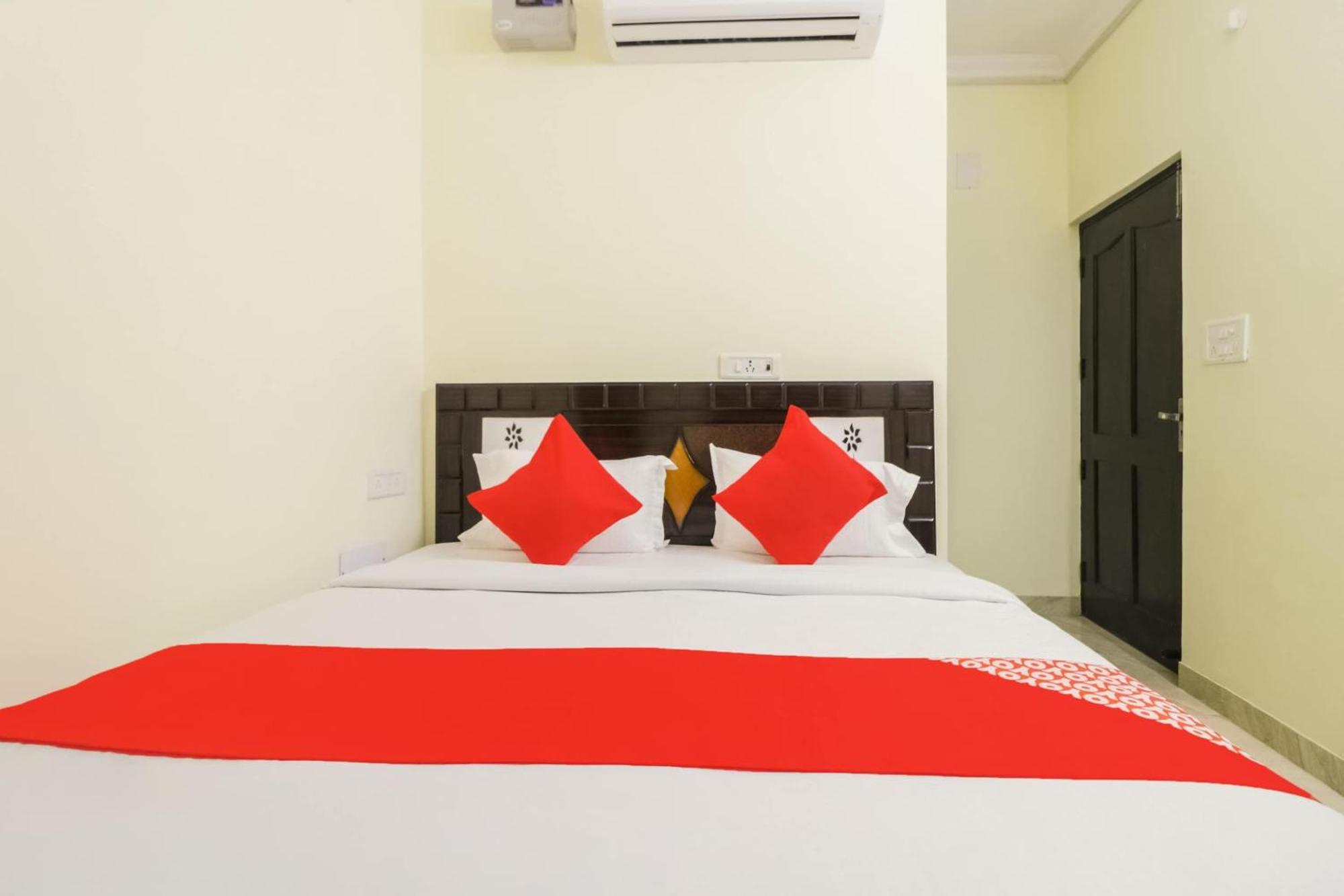 Hotel Golden Bridge Nowe Delhi Zewnętrze zdjęcie